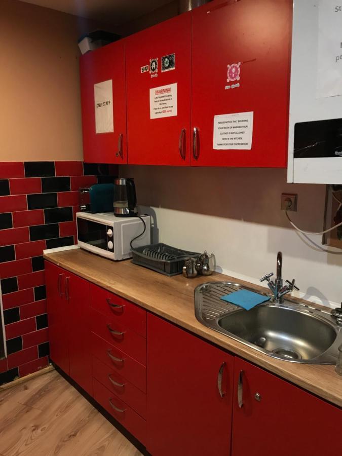Backpacker Hostel プラハ エクステリア 写真