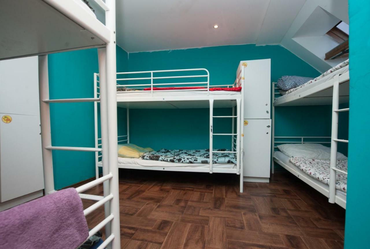 Backpacker Hostel プラハ エクステリア 写真
